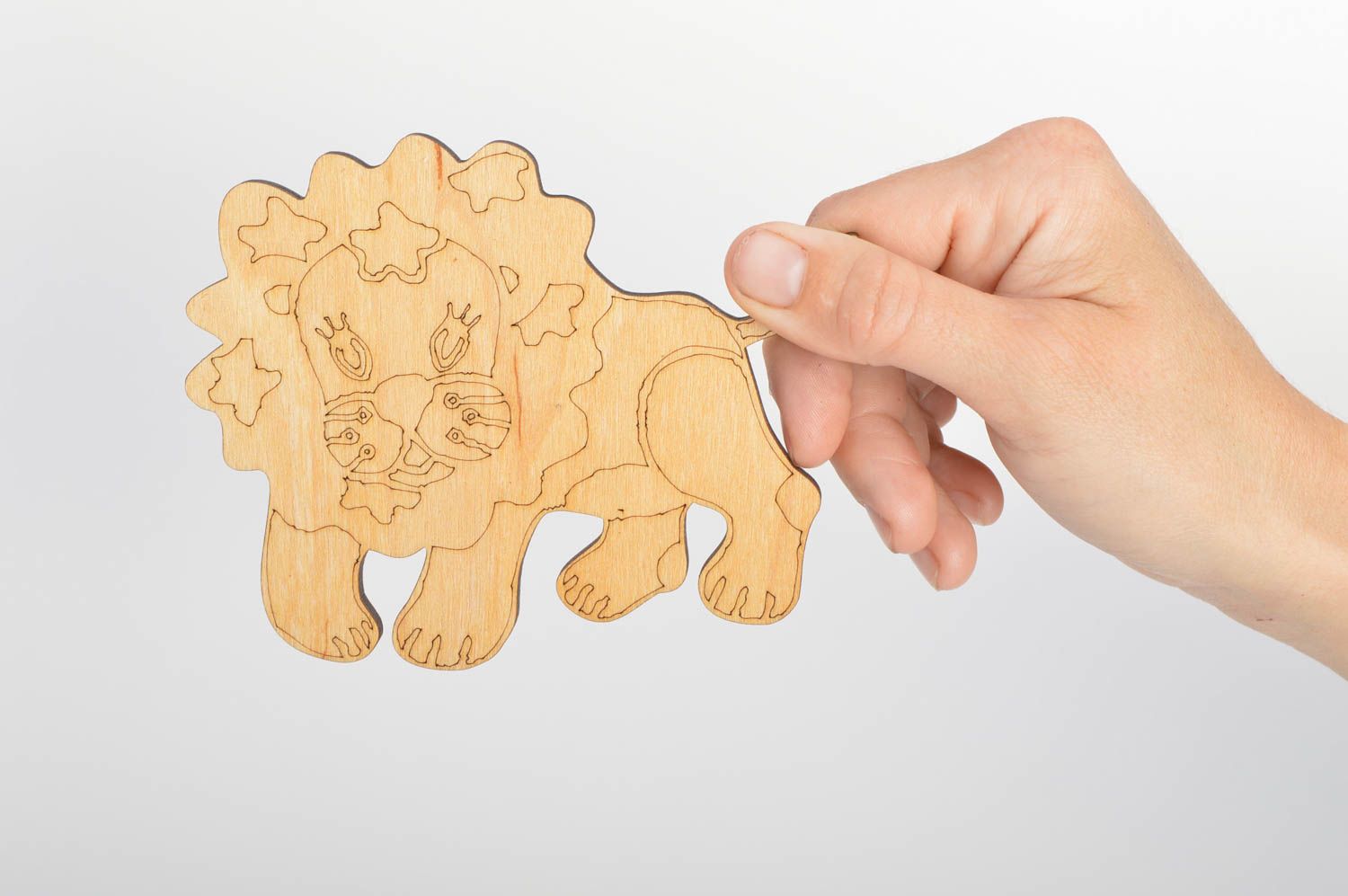 Petite forme en bois à décorer ou peindre faite main lion pour loisirs créatifs photo 5