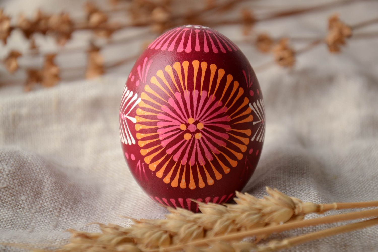 Easter egg with Lemkiv painting photo 1