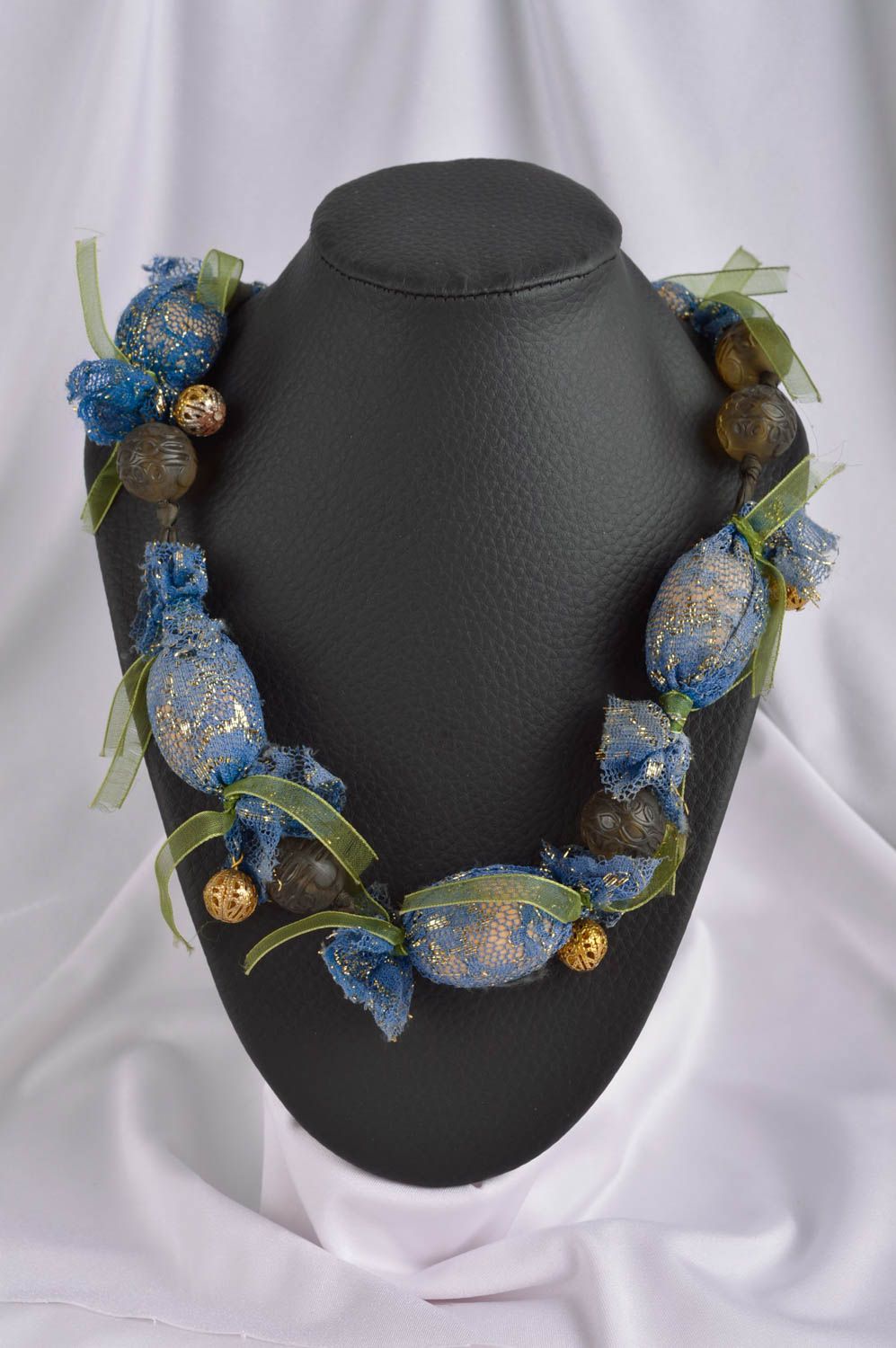 Collier textile Bijou fait main bleu vert en tissus Accessoire femme original photo 1