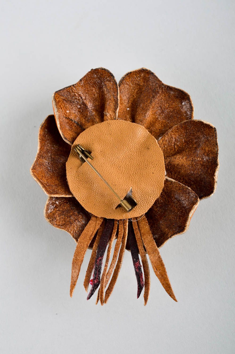 Handmade leather elegant brooch flower accessories leather jewelry for women photo 3