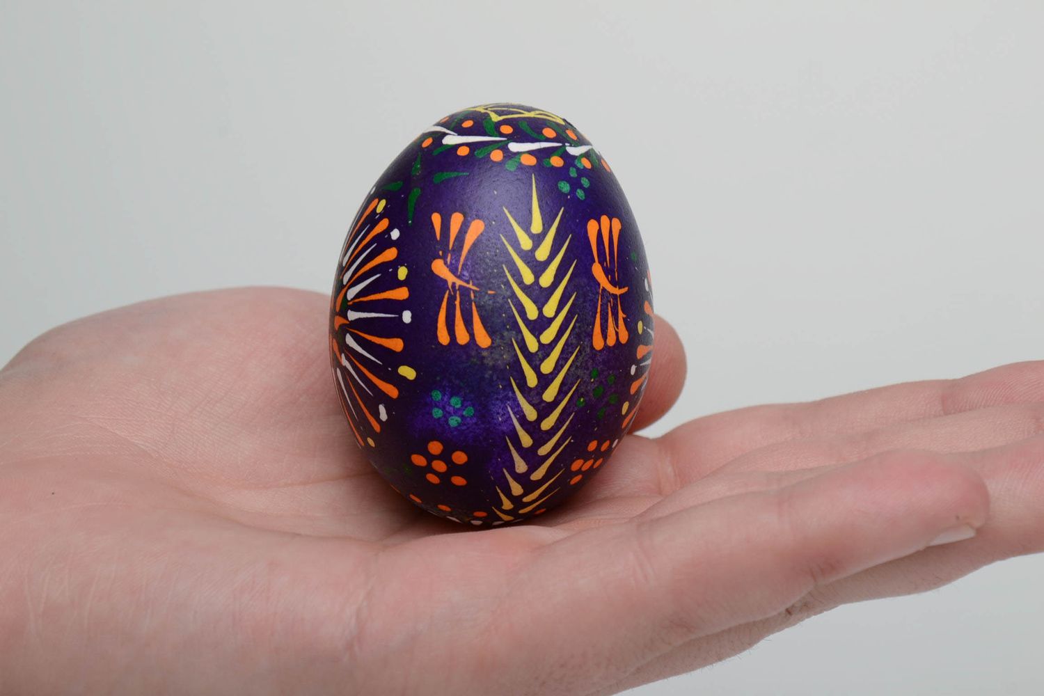 Яйцо с росписью в лемковском стиле авторская писанка  фото 5