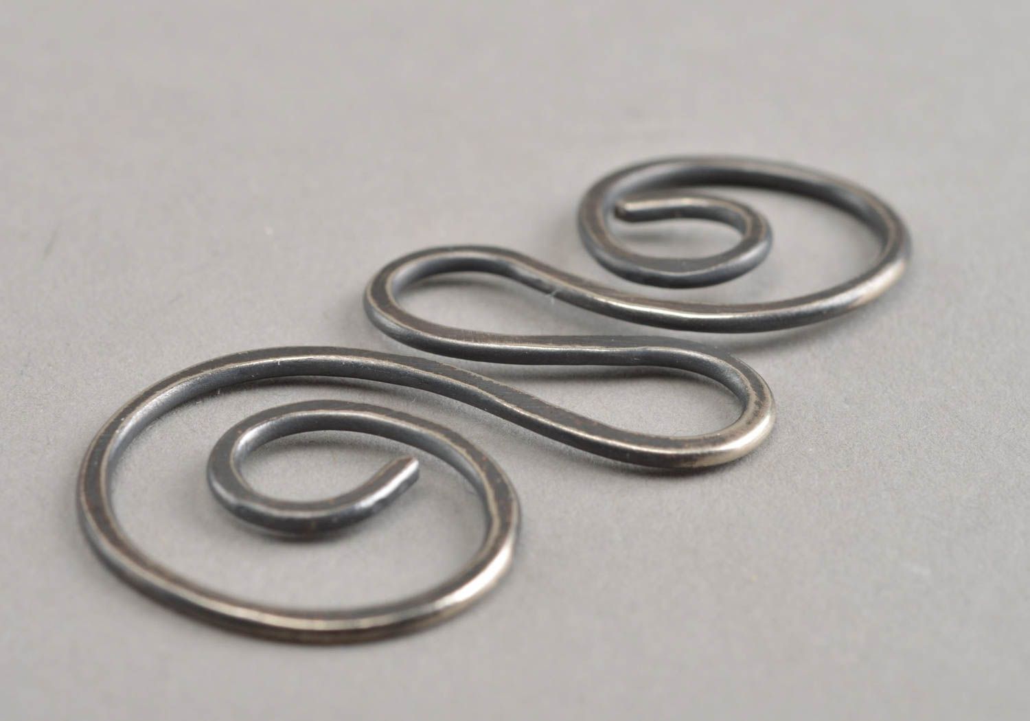 Beautiful handmade metal pendant artisan jewelry designs cool jewelry ideas photo 3