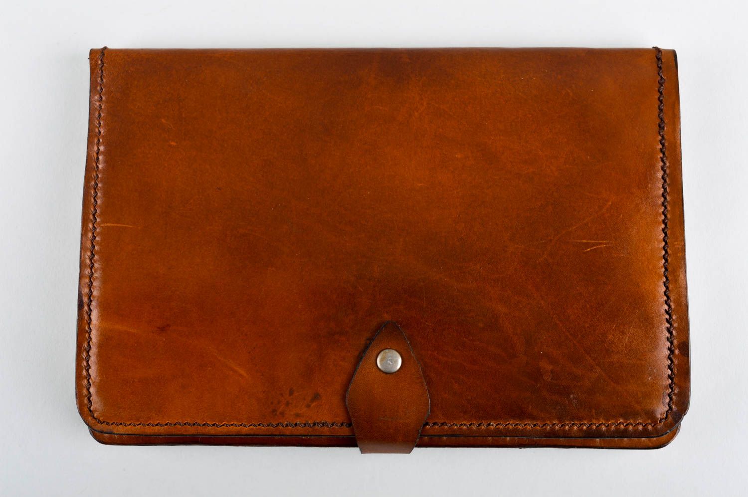 Чехол на планшет подарок ручной работы кожаный чехол коричневый темный фото 3