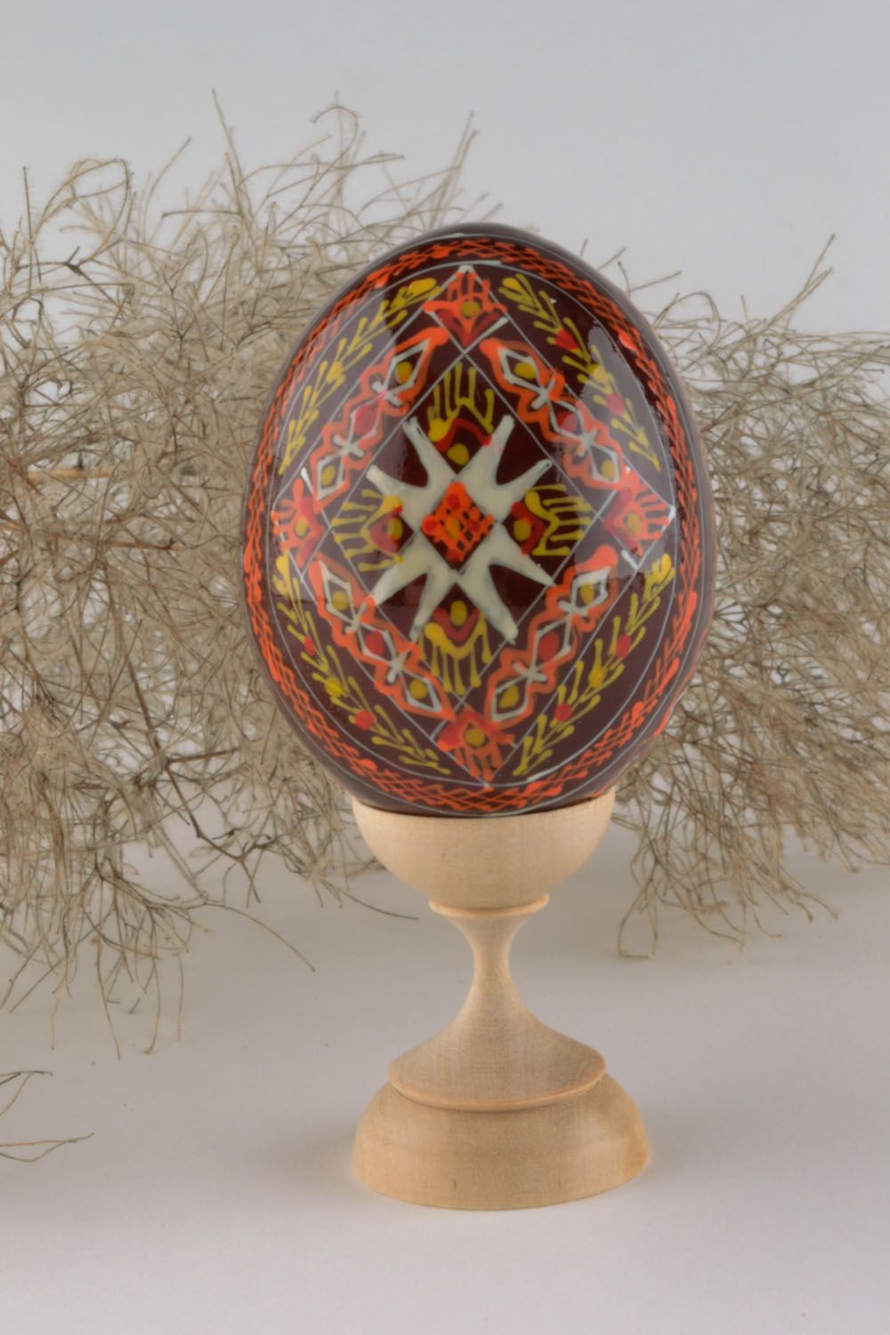  Huevo de Pascua hecho de madera  foto 1