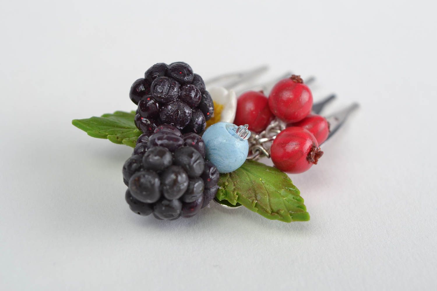 Small handmade designer hair comb with polymer clay berries and flowers photo 5