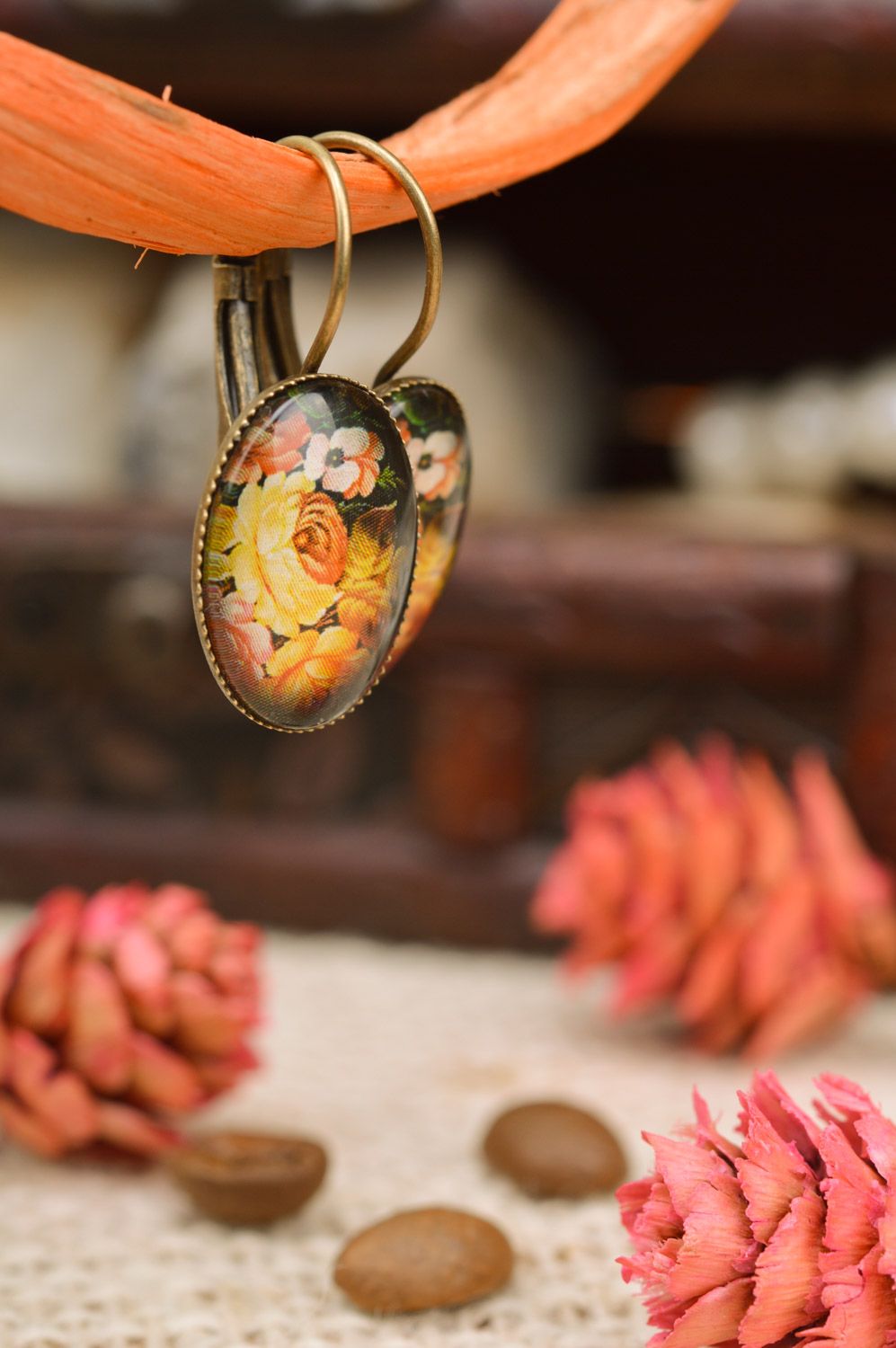 Handmade metal oval earrings with beautiful pictures of flowers photo 1