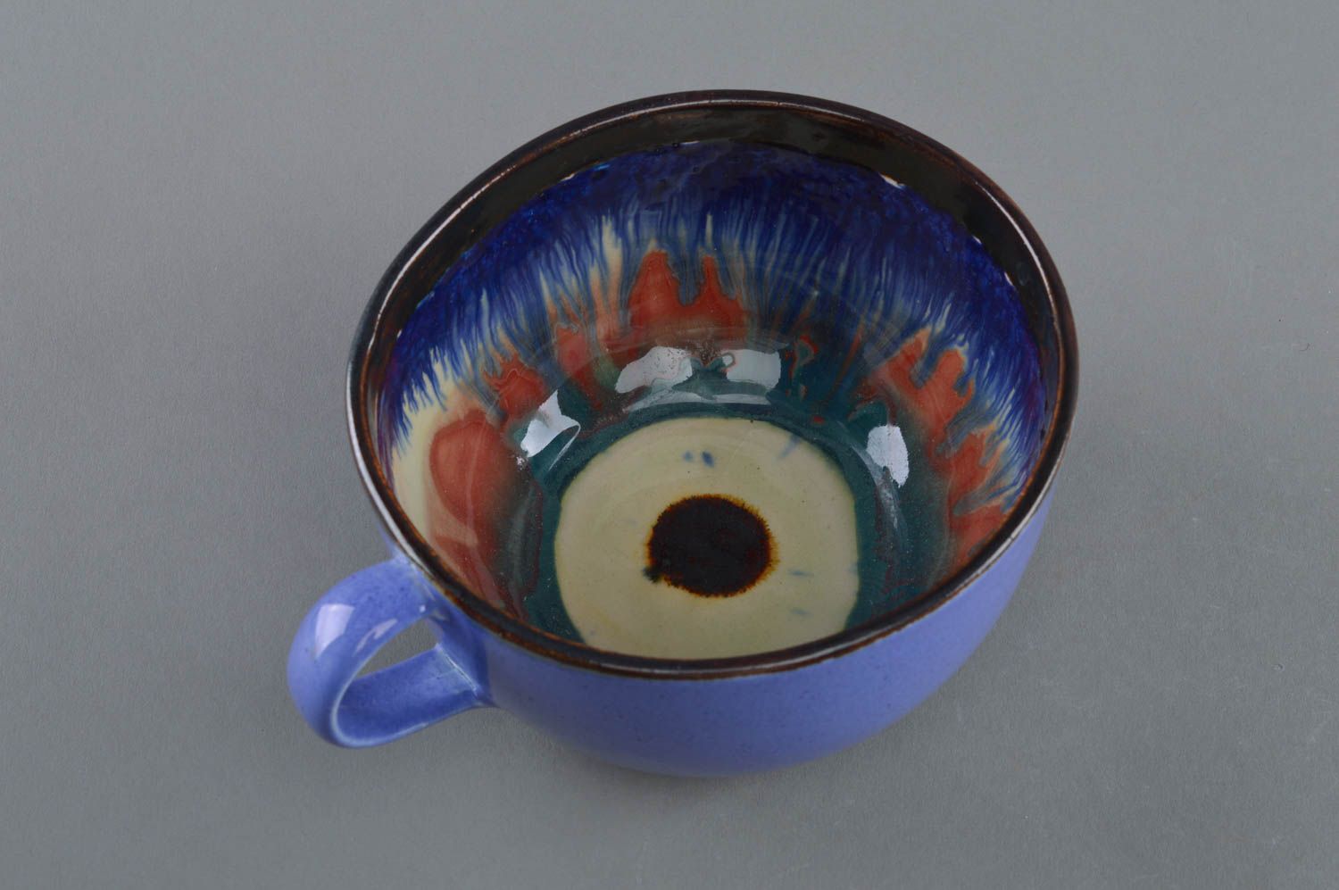 Фарфоровая чашка с росписью цветной глазурью небольшая для чая или кофе синяя фото 3