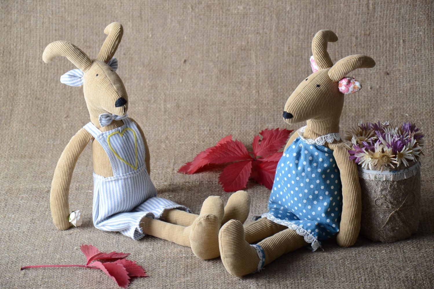 Cabras de peluche hechas a mano juguetes de tela regalos originales  foto 1