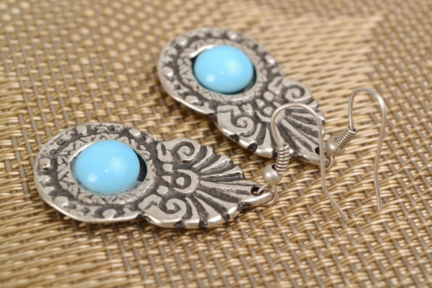 Blaue Ohrringe aus Metall Antiker Spiegel foto 1