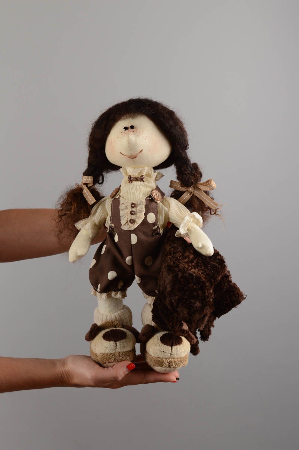 Авторская тканевая кукла из льна ручной работы дизайнерская оригинальная фото 5