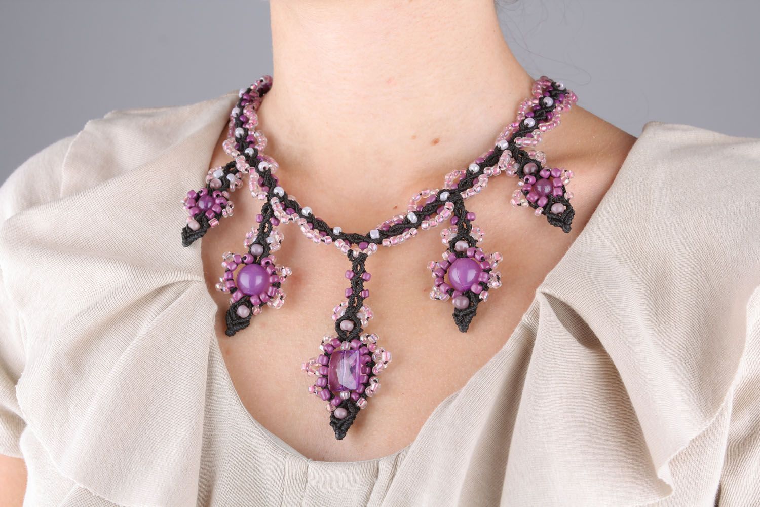 Amethyst color necklace photo 1