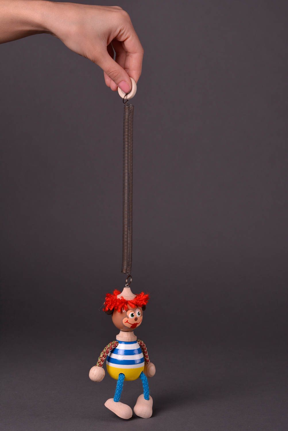 Игрушка ручной работы оригинальная игрушка из дерева подарок ребенку сувенир фото 2