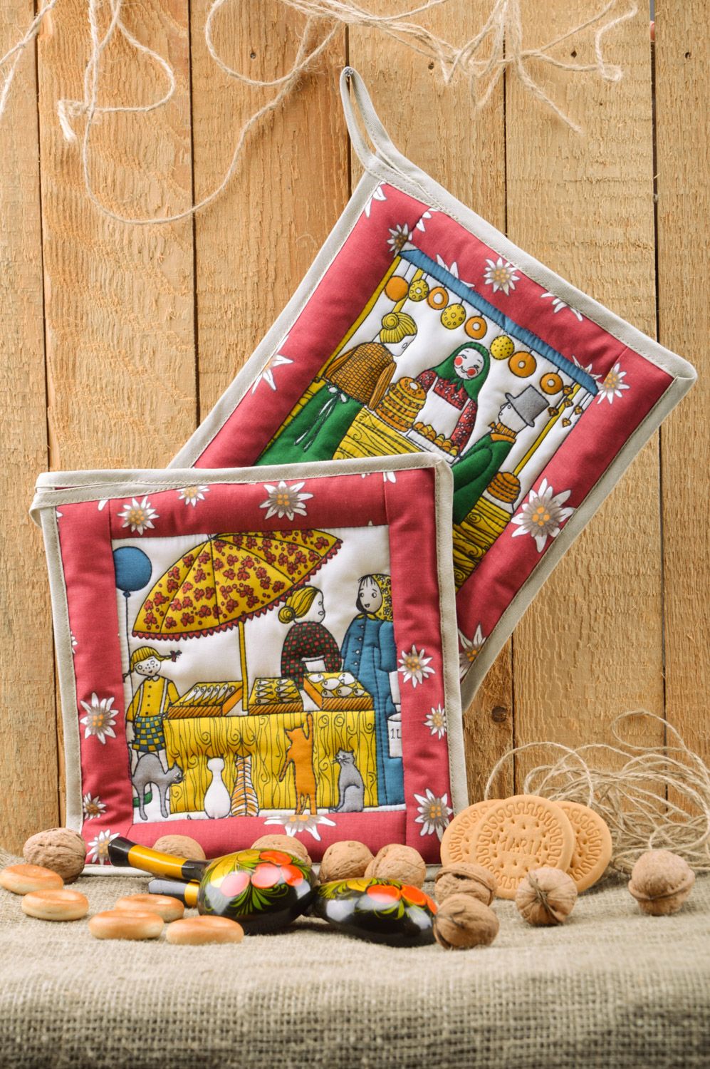 Set of handmade bright colorful kitchen hot pot holders sewn of cotton 2 items photo 1