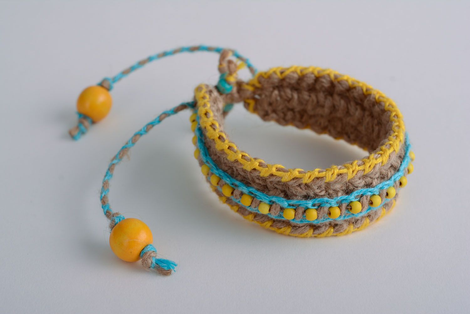 Woven bracelet Ukraine photo 1