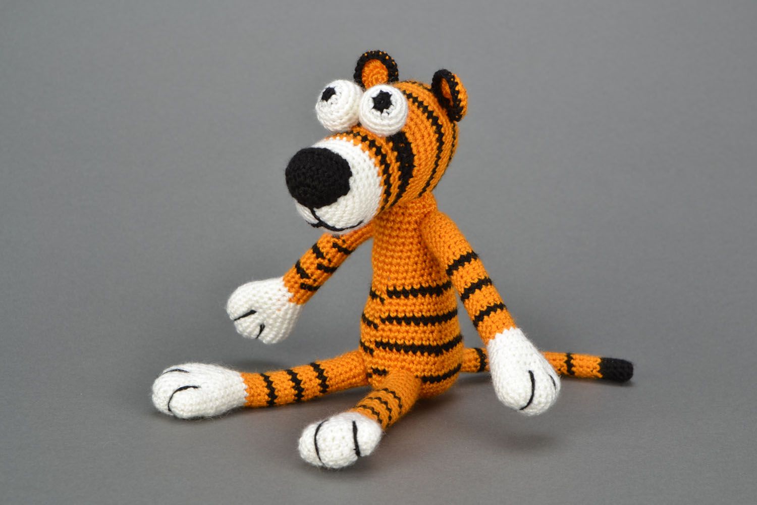 Тигр Мягкая игрушка ручной работы из шерсти фото 1