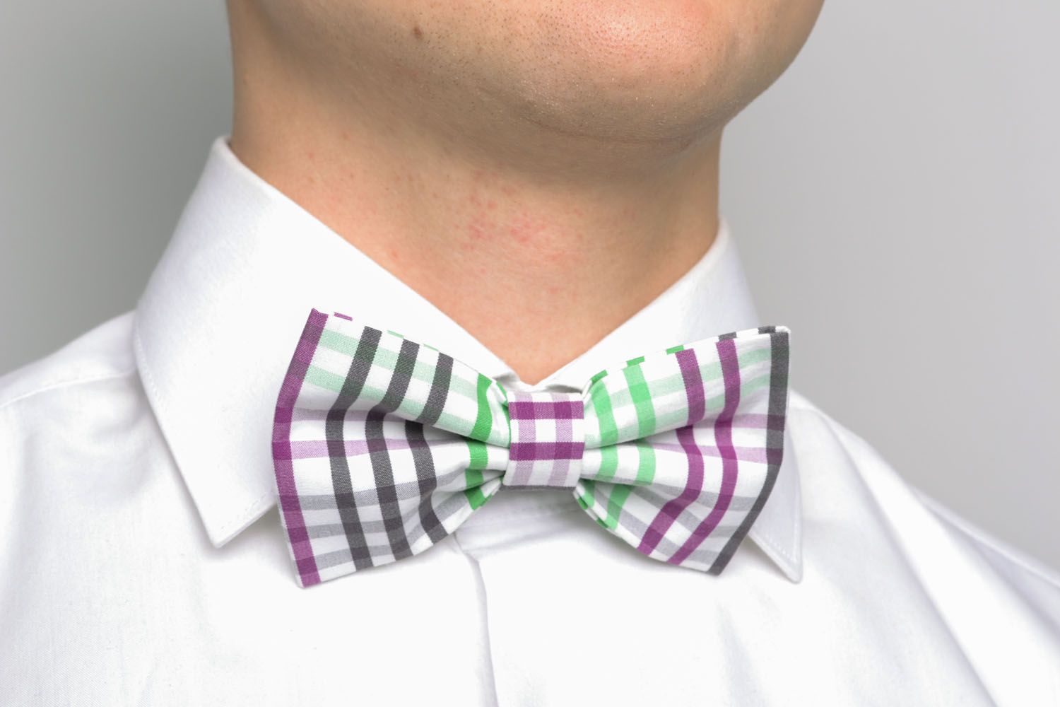 Natural fabric bow tie photo 1