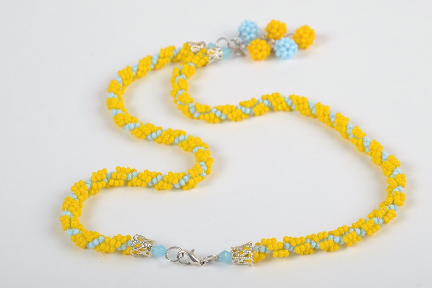 Unusual beautiful stylish handmade long beaded necklace of bright yellow color photo 3