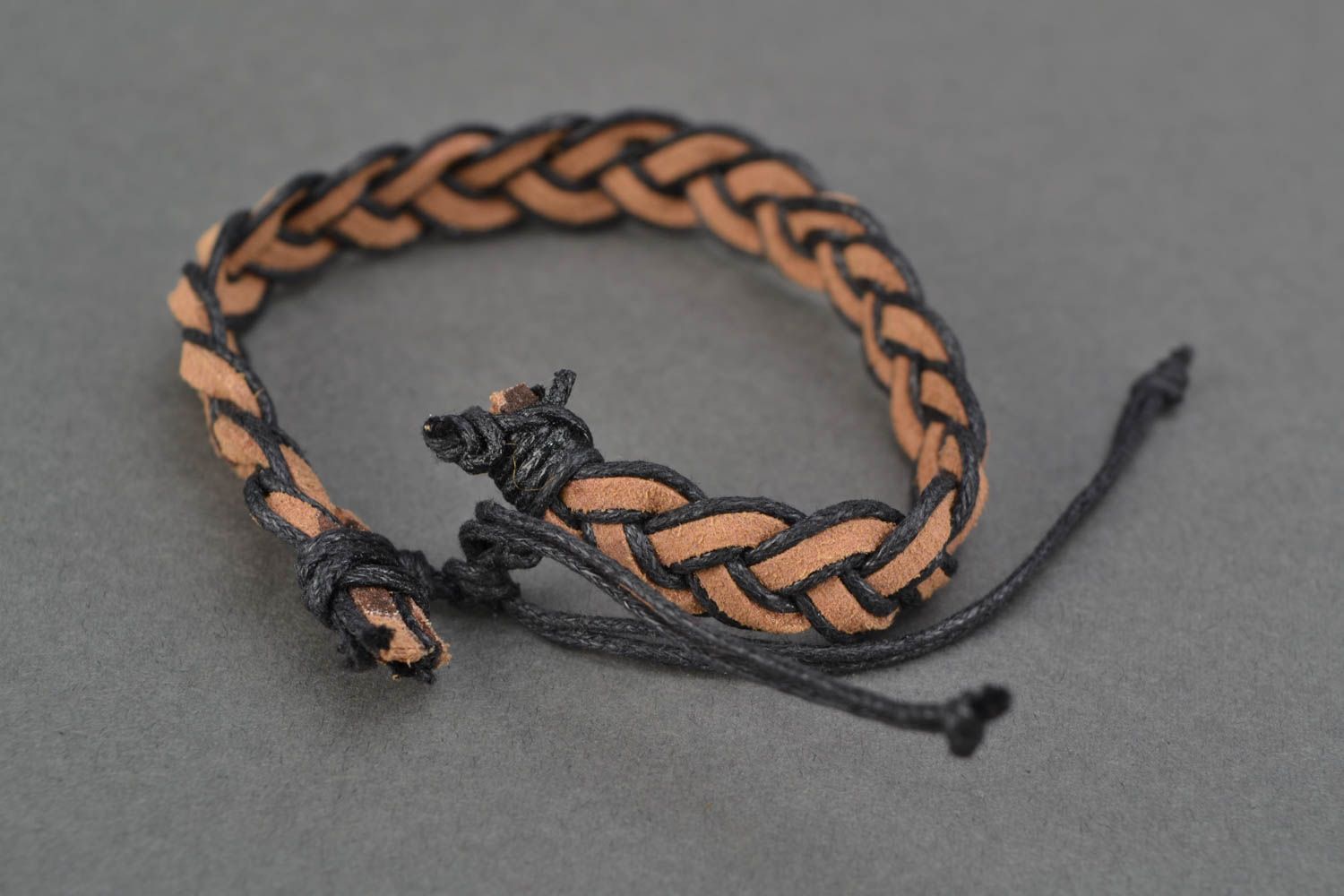 Men's bracelet made of suede photo 4