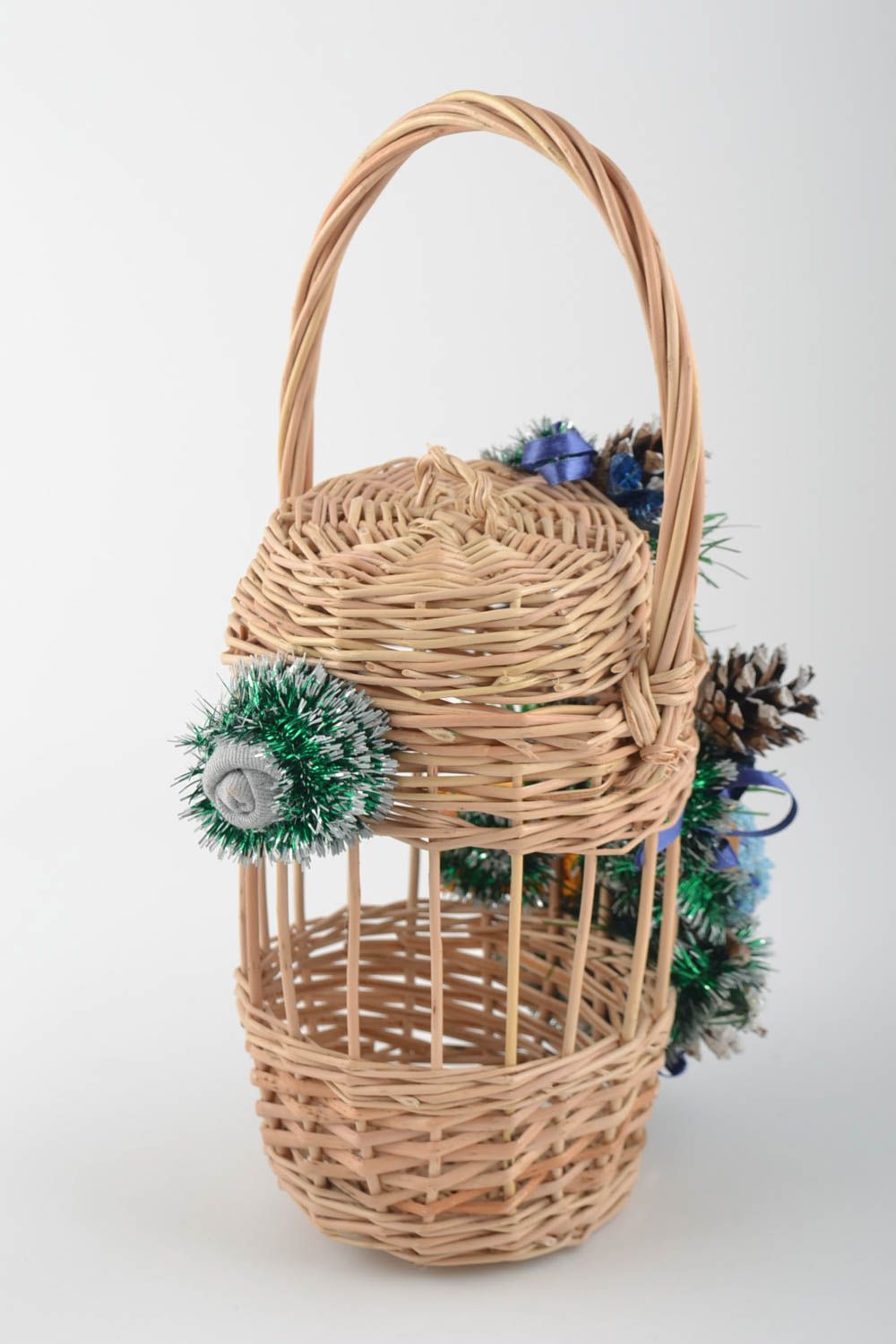 Beautiful handmade designer woven Easter basket with handle and lid photo 3