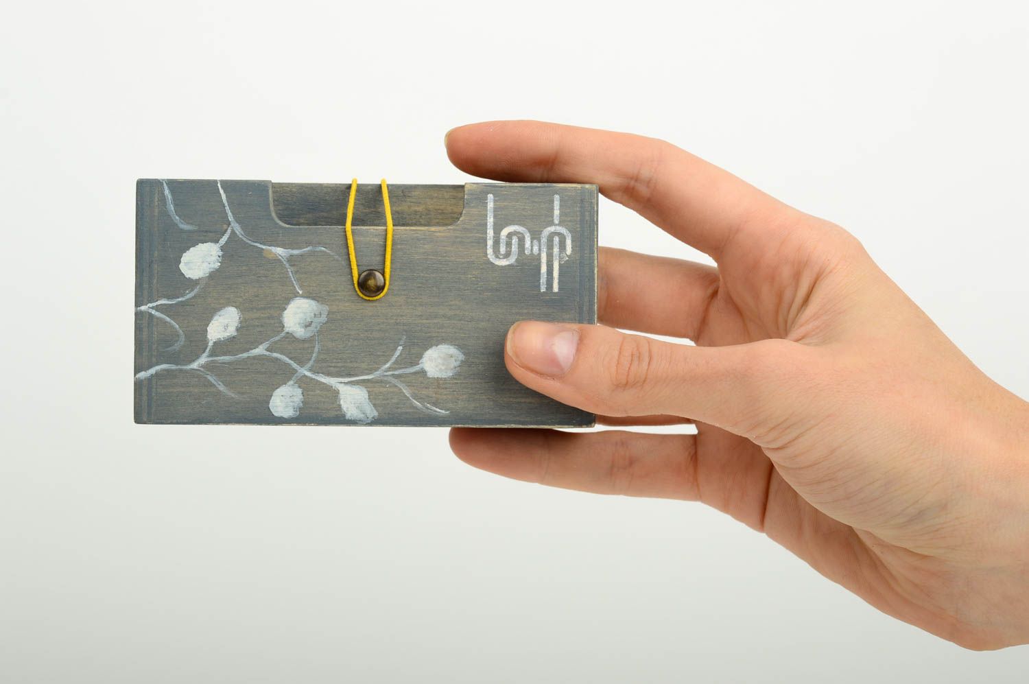 Porte-cartes de visite fait main en contreplaqué peint gris Cadeau original photo 2