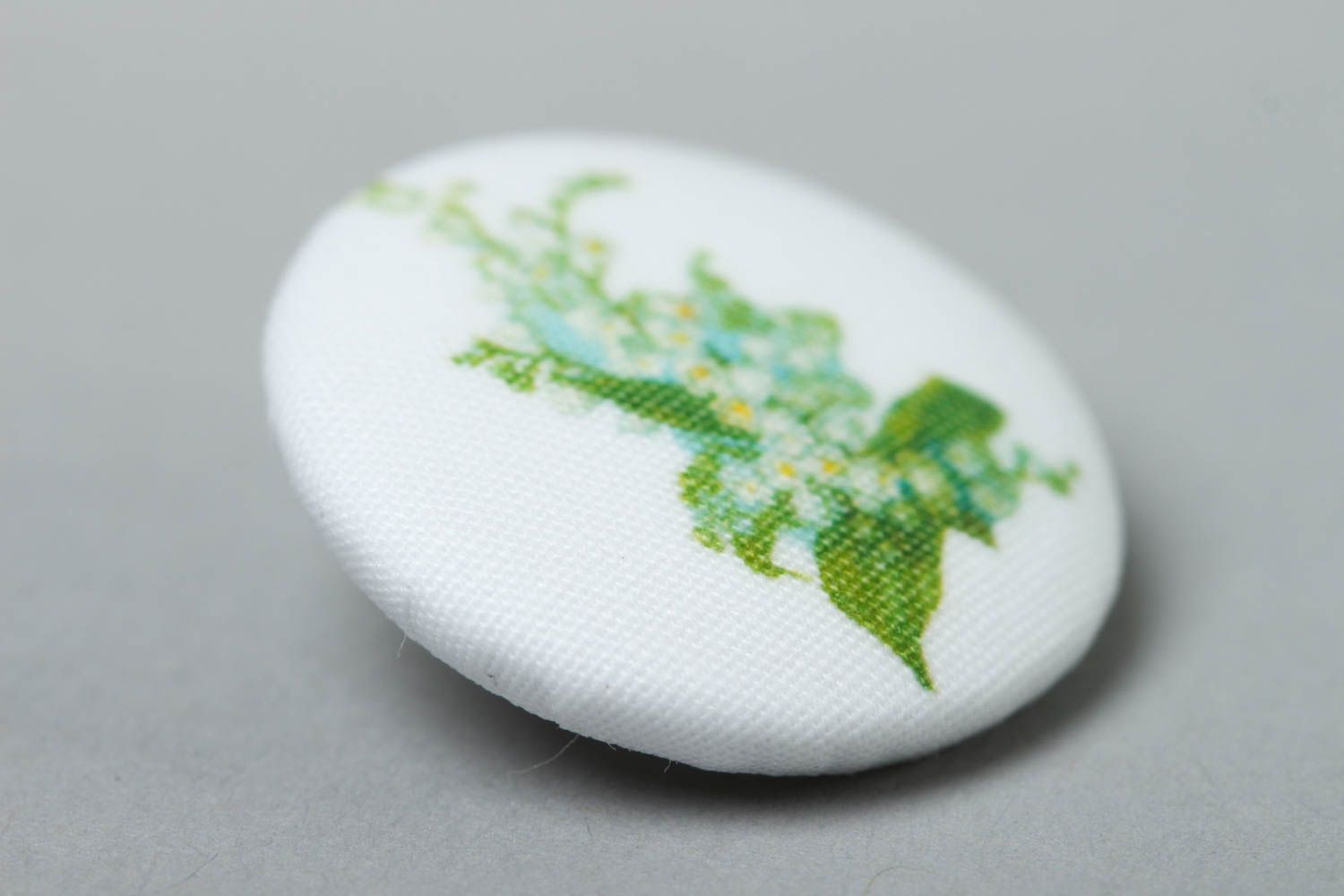Beautiful handmade plastic button designer fabric button with print gift ideas photo 5