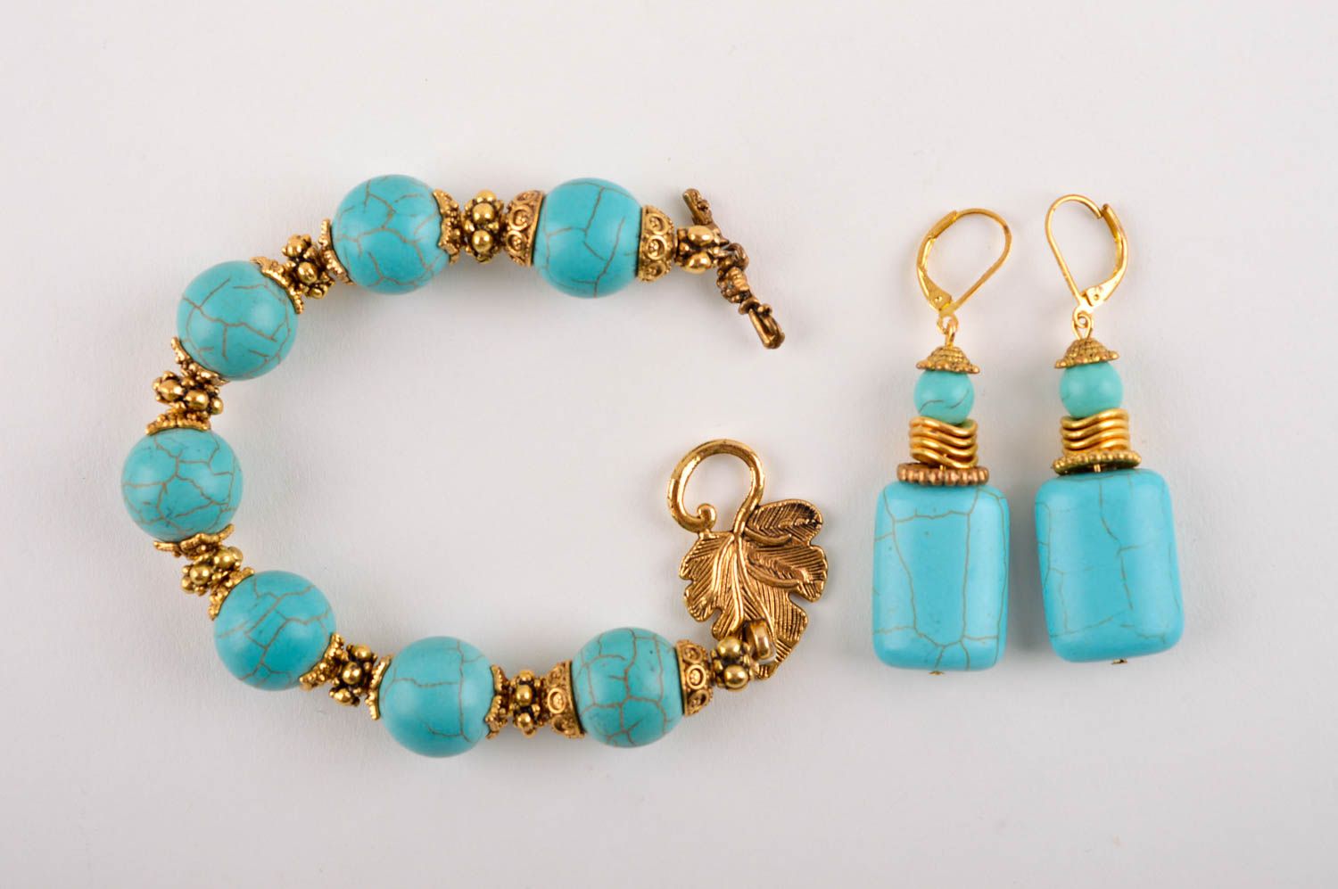 Handmade gemstone jewelry set wrist bracelet turquoise dangling earrings photo 2