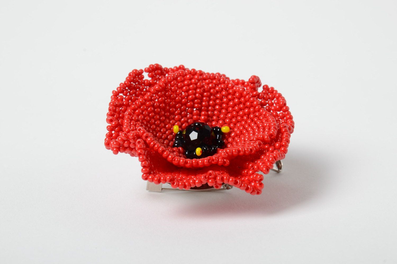 Handmade hair clip brooch with bright red poppy flower woven of Czech beads photo 3