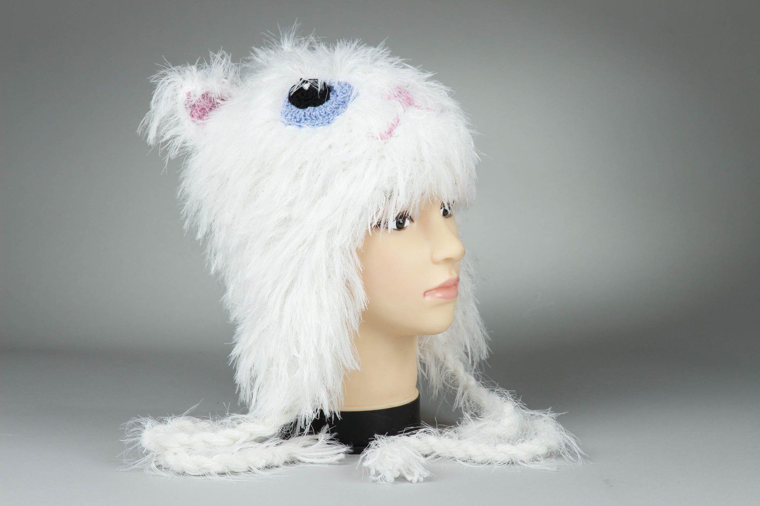 Winter hat White kitty photo 2