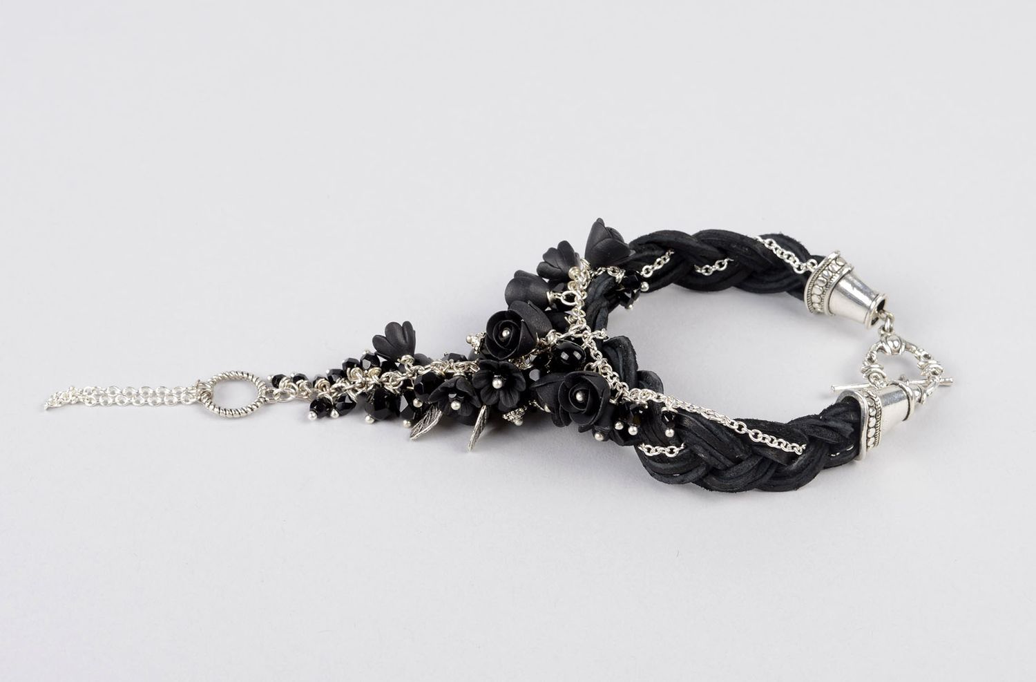 Handmade Slave Armband in Schwarz Schmuck für Frauen originelles Leder Armband foto 1