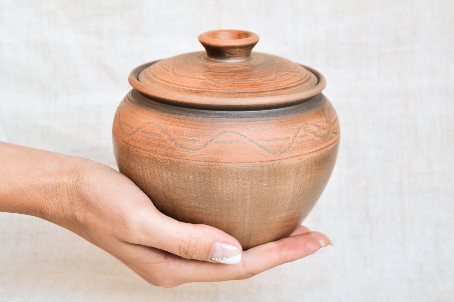 Handmade ceramic pot with lid pot for baking ethnic pottery ceramic art photo 2