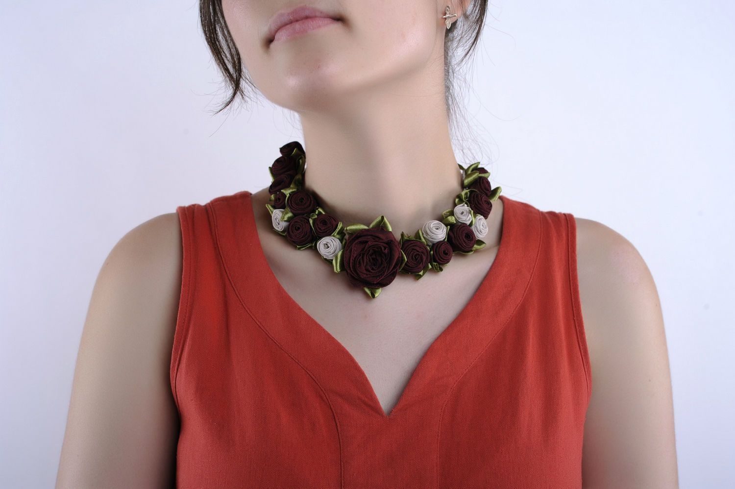 Textile necklace for present photo 3