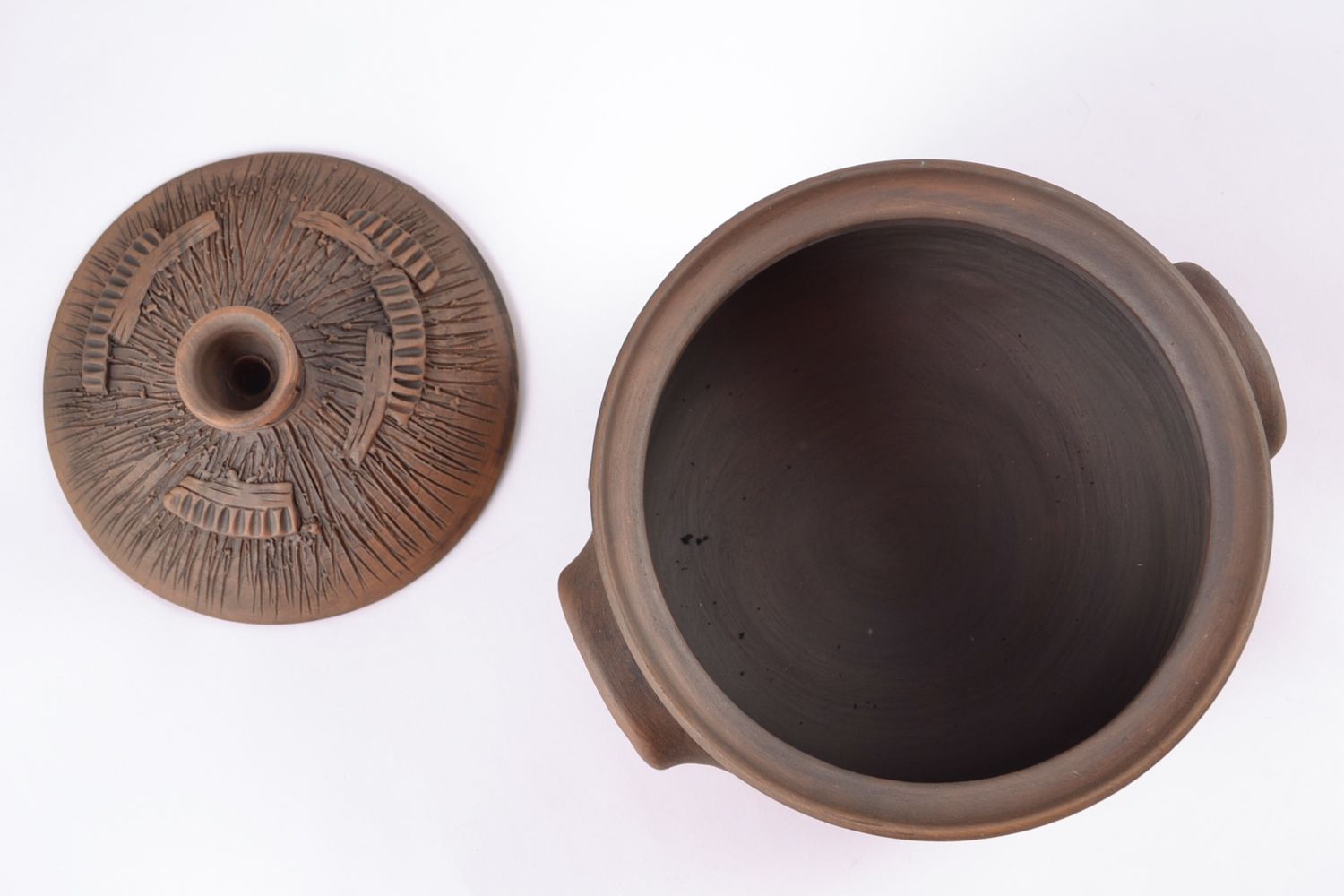 Ceramic pot with lid kilned with milk 2 l photo 3