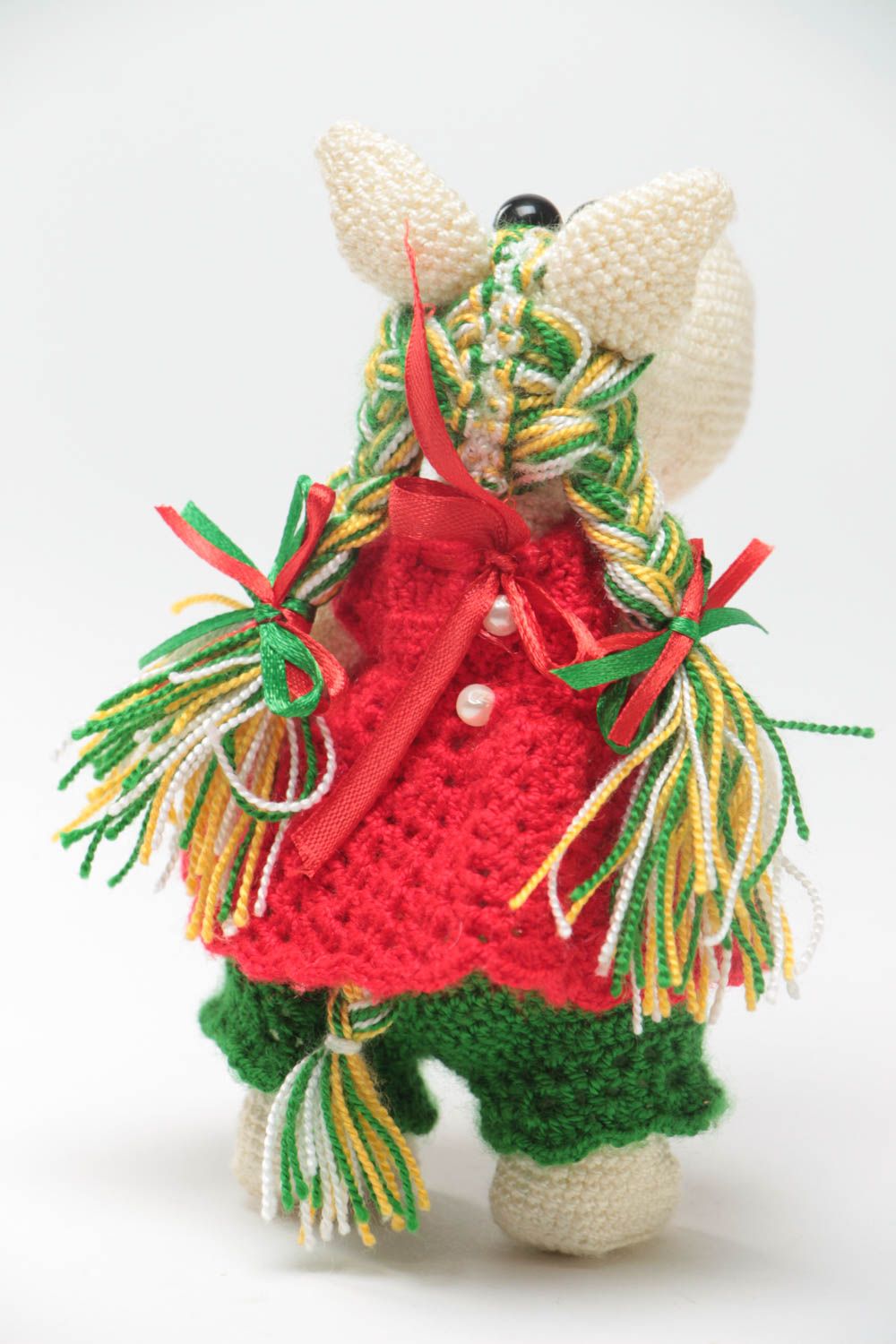 Doudou cheval tricoté au crochet en fils acryliques fait main en robe rouge photo 4