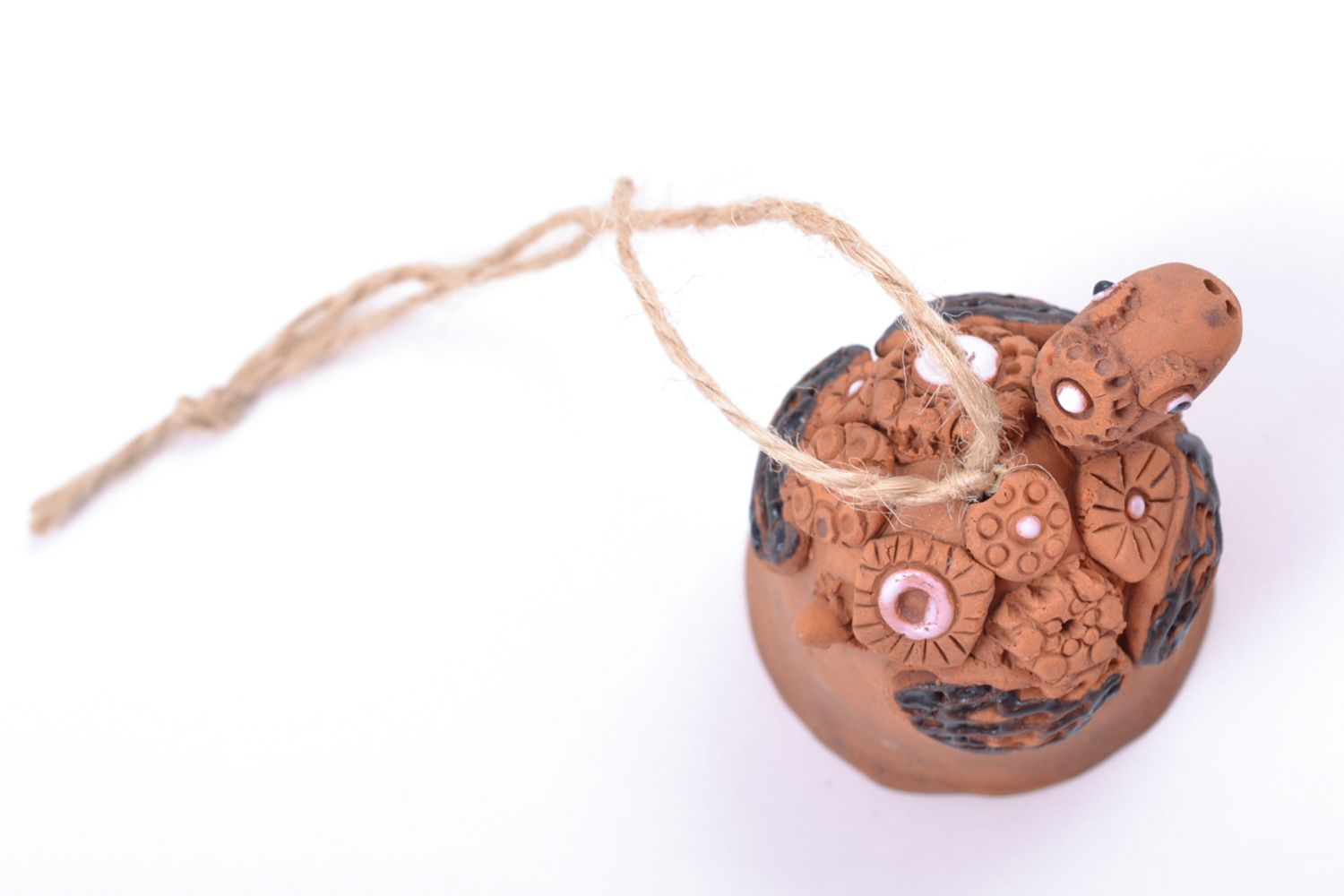 Campanello d'autore in ceramica fatto a mano a forma di tartaruga carina
 foto 3