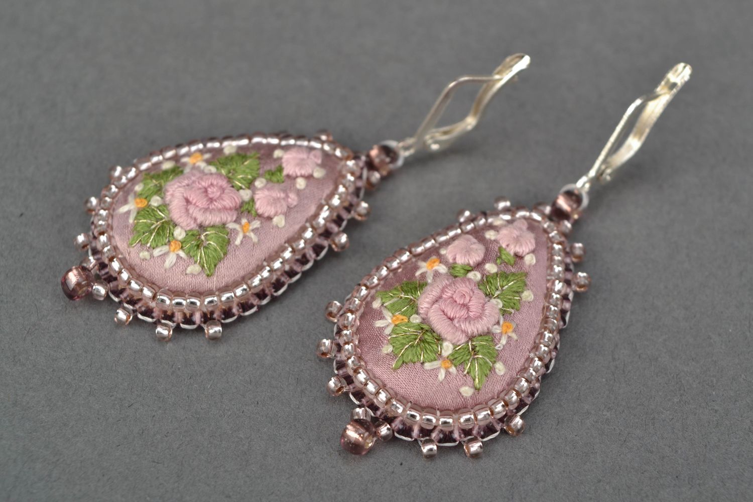 Satin stitch embroidered earrings with beads Pink Drop photo 4