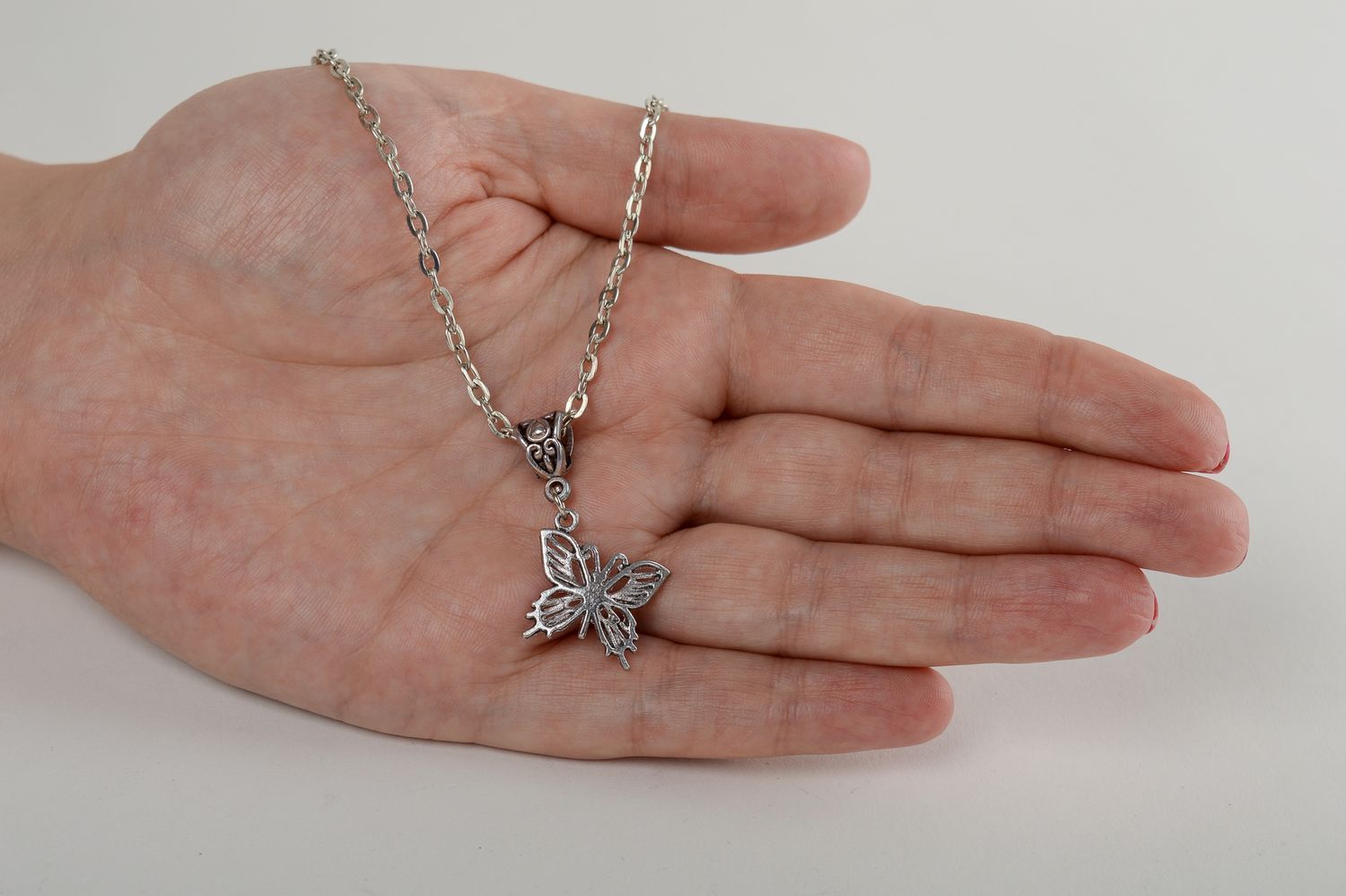 Handmade pendant fashion metal jewelry women butterfly pendant gift for girls photo 5