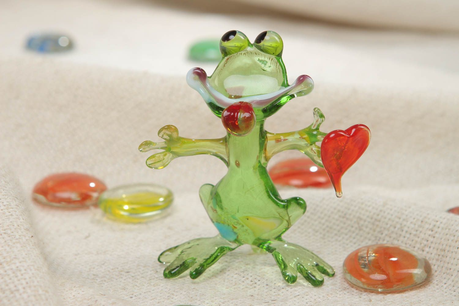 Miniature lampwork glass statuette Frog photo 5