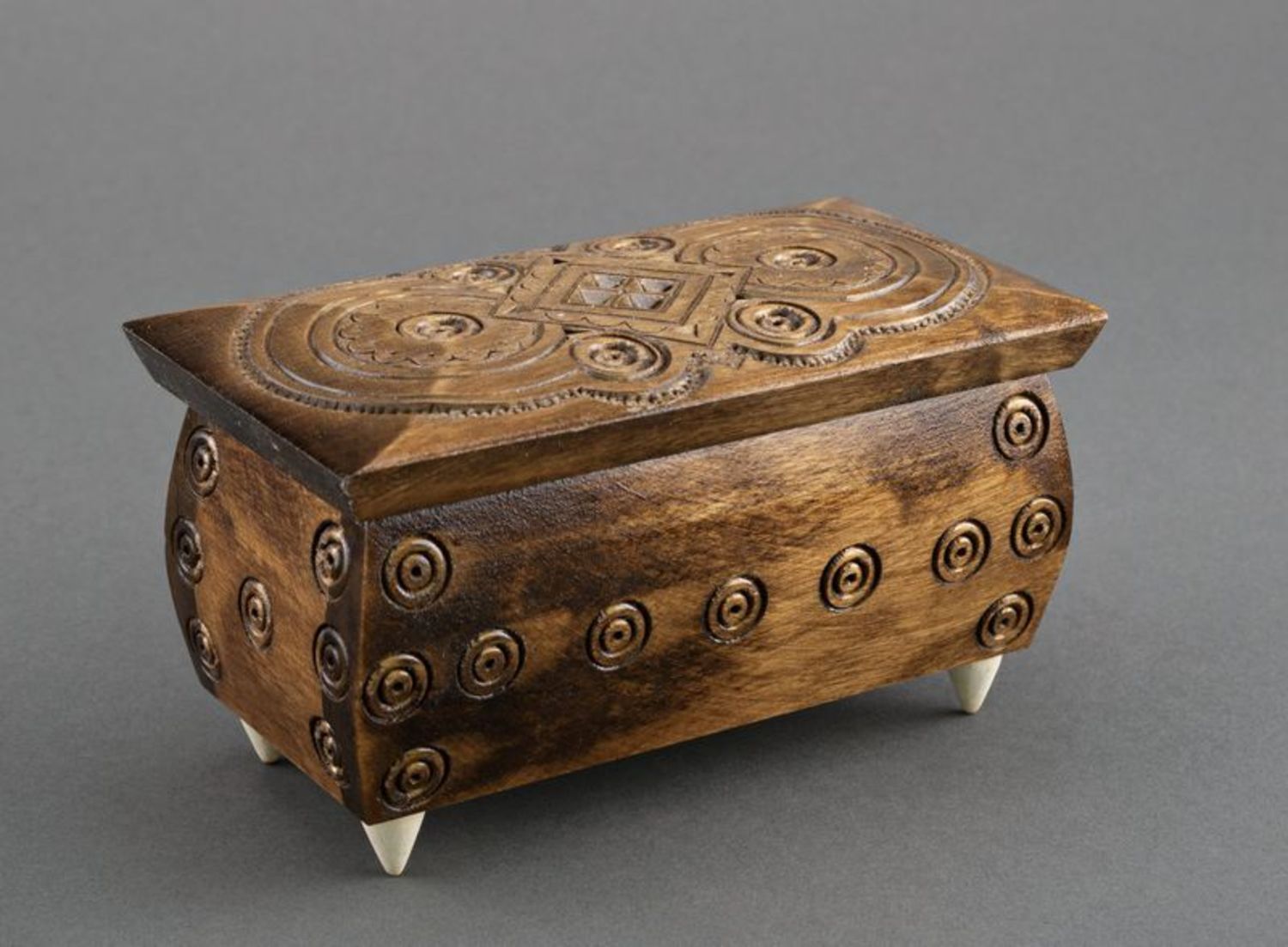 Wooden carved box photo 4
