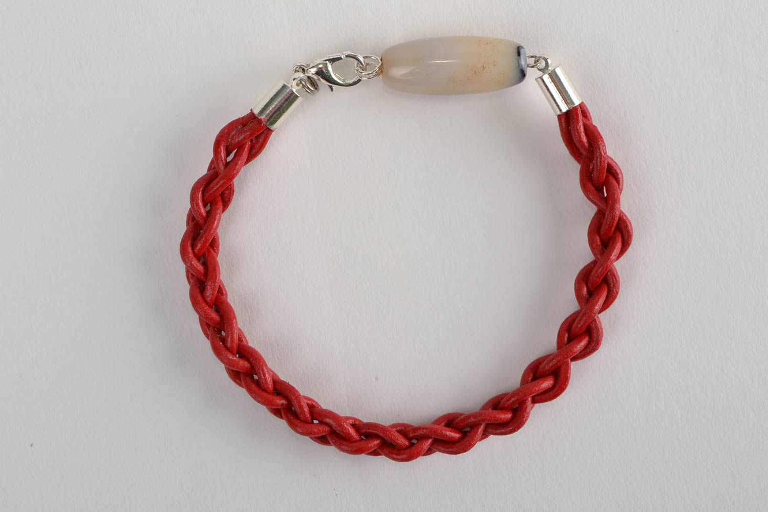 Unusual beautiful handmade red woven leather bracelet with natural agate stone photo 4