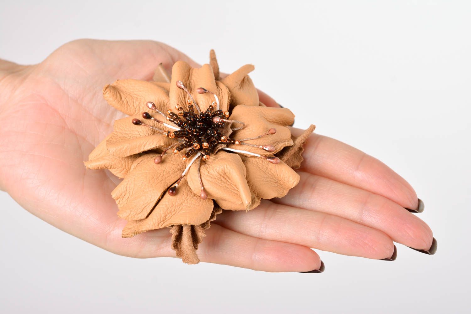 Broche fleur faite main Barrette cheveux Accessoire femme design original cuir photo 2