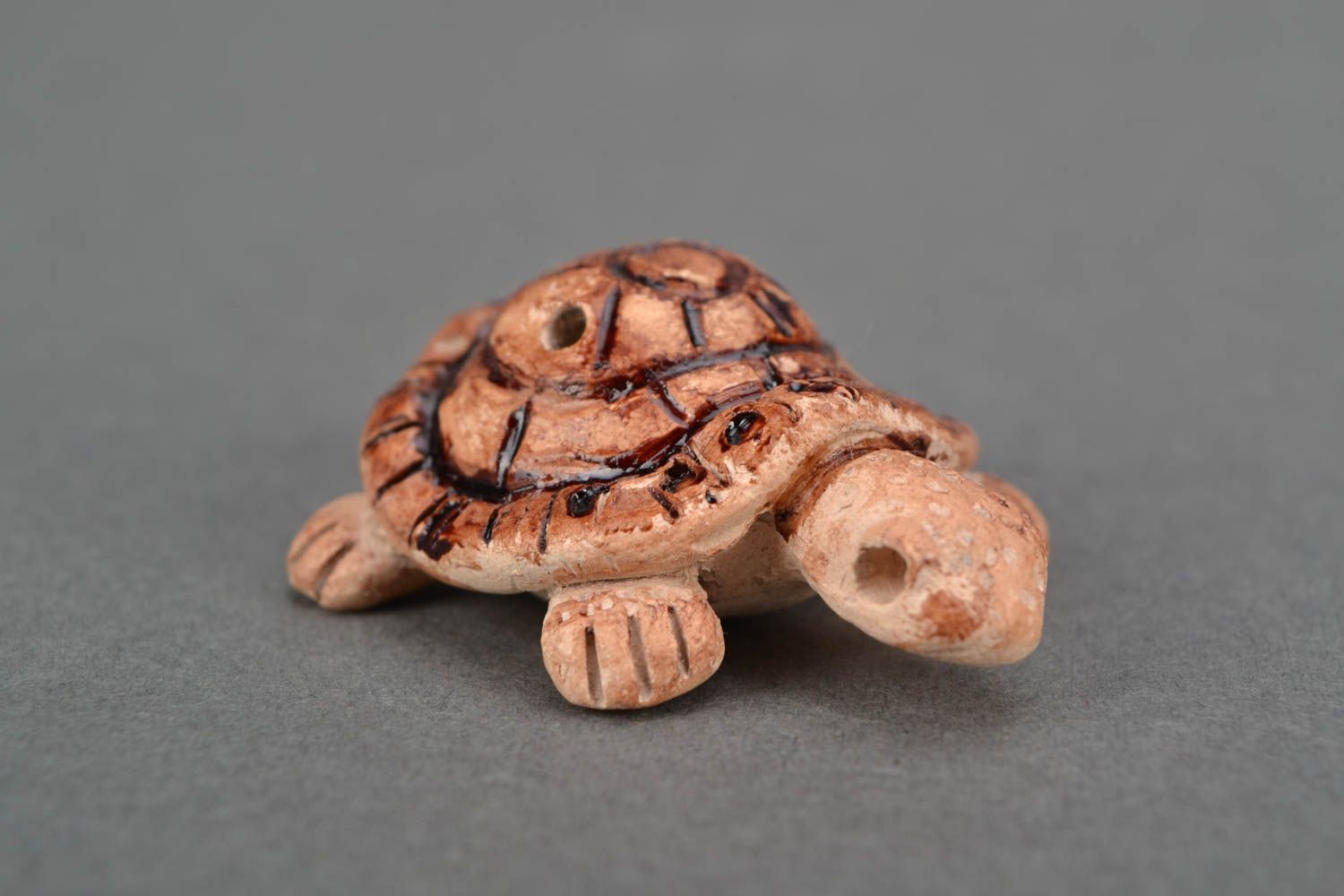 Handgemachte Lippenpfeife aus Ton Schildkröte foto 1