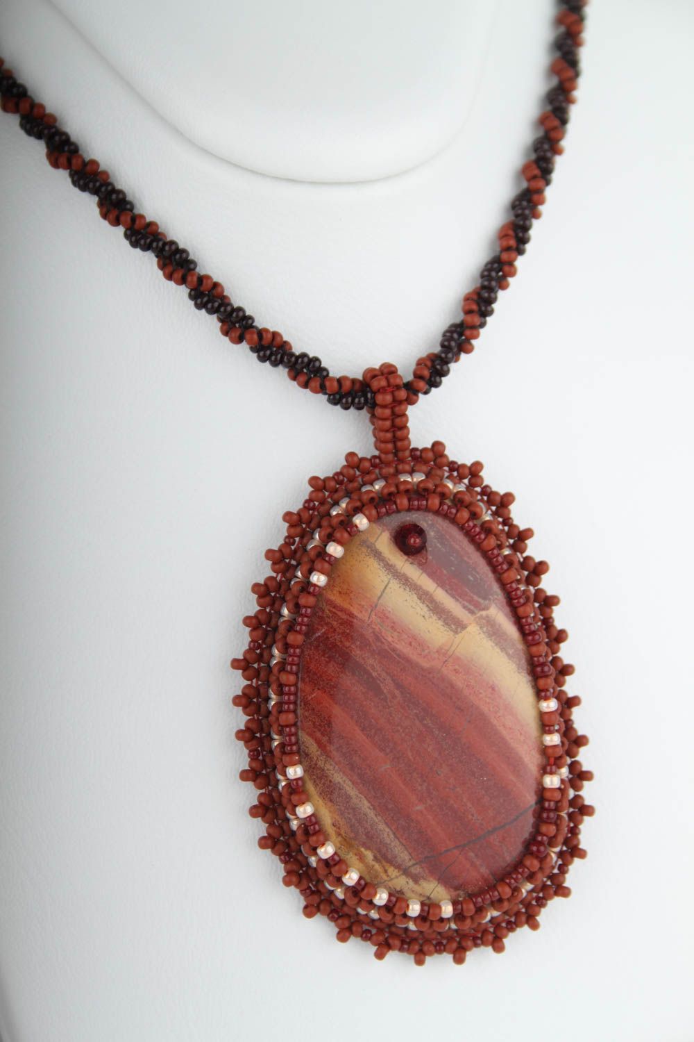 Handmade beaded pendant with natural stone stylish accessories trend bijouterie photo 3