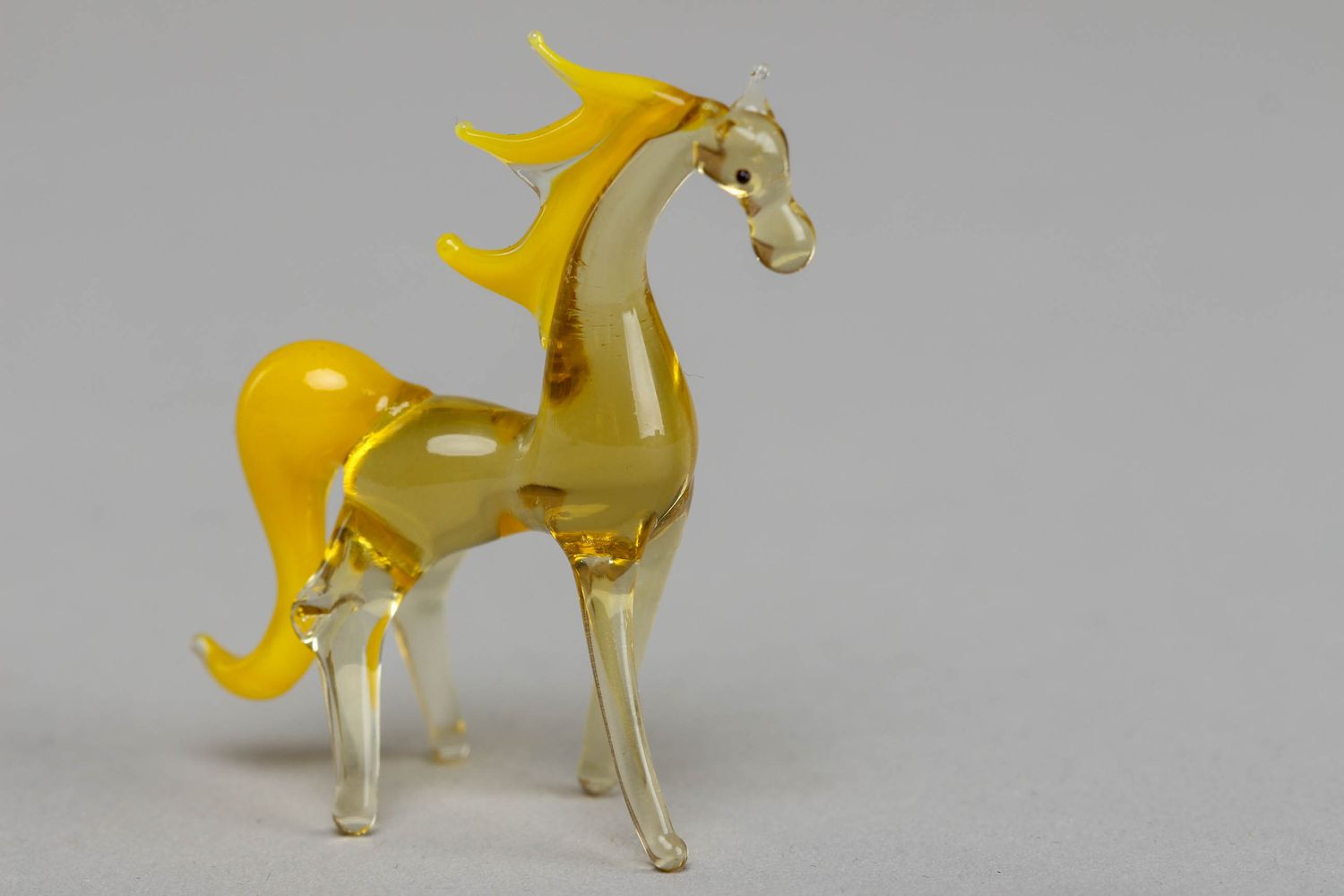 Small lampwork glass figurine of horse photo 1
