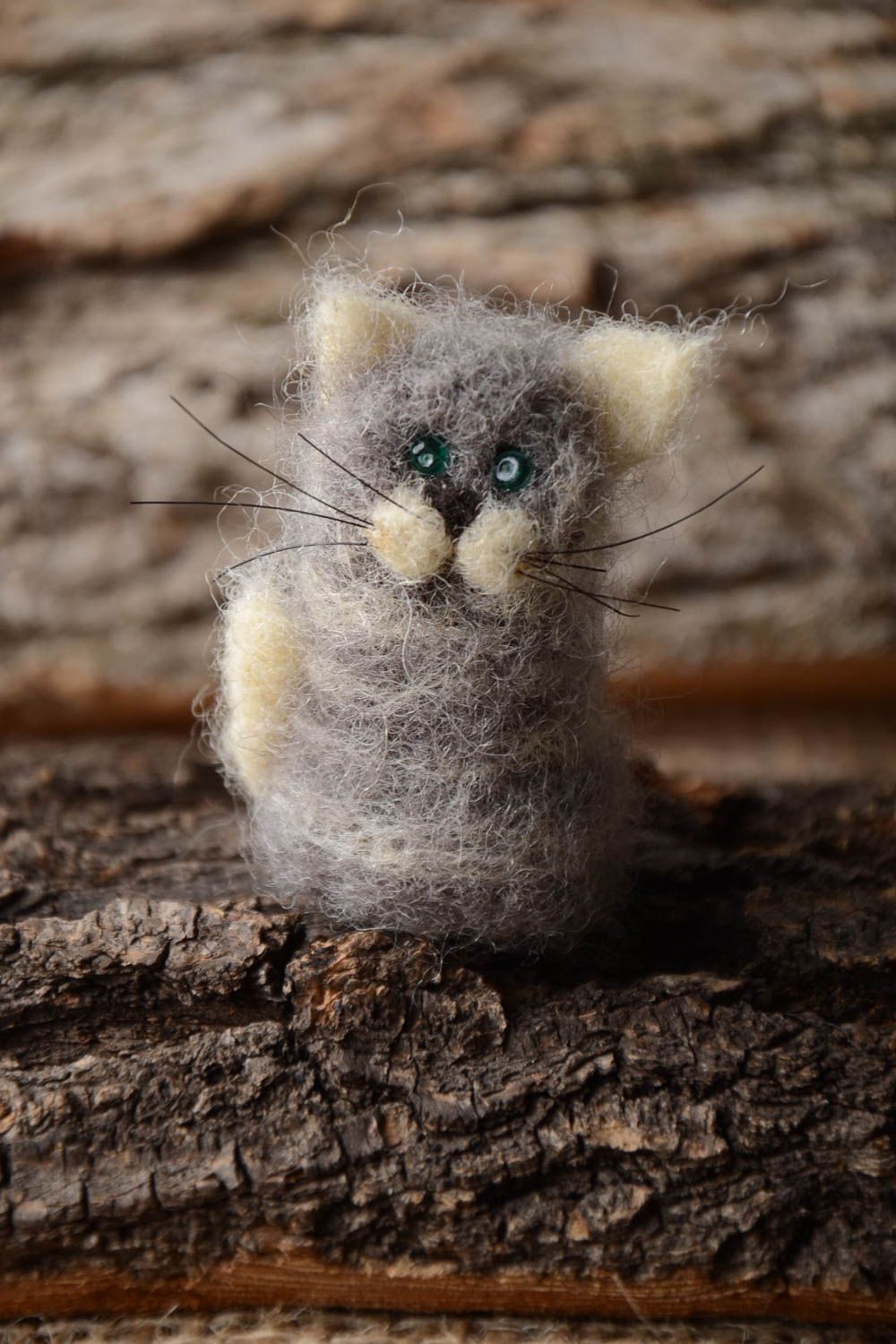 Handmade Kuscheltier Katze Filz Spielzeug Geschenk für Kinder drollig grau foto 1