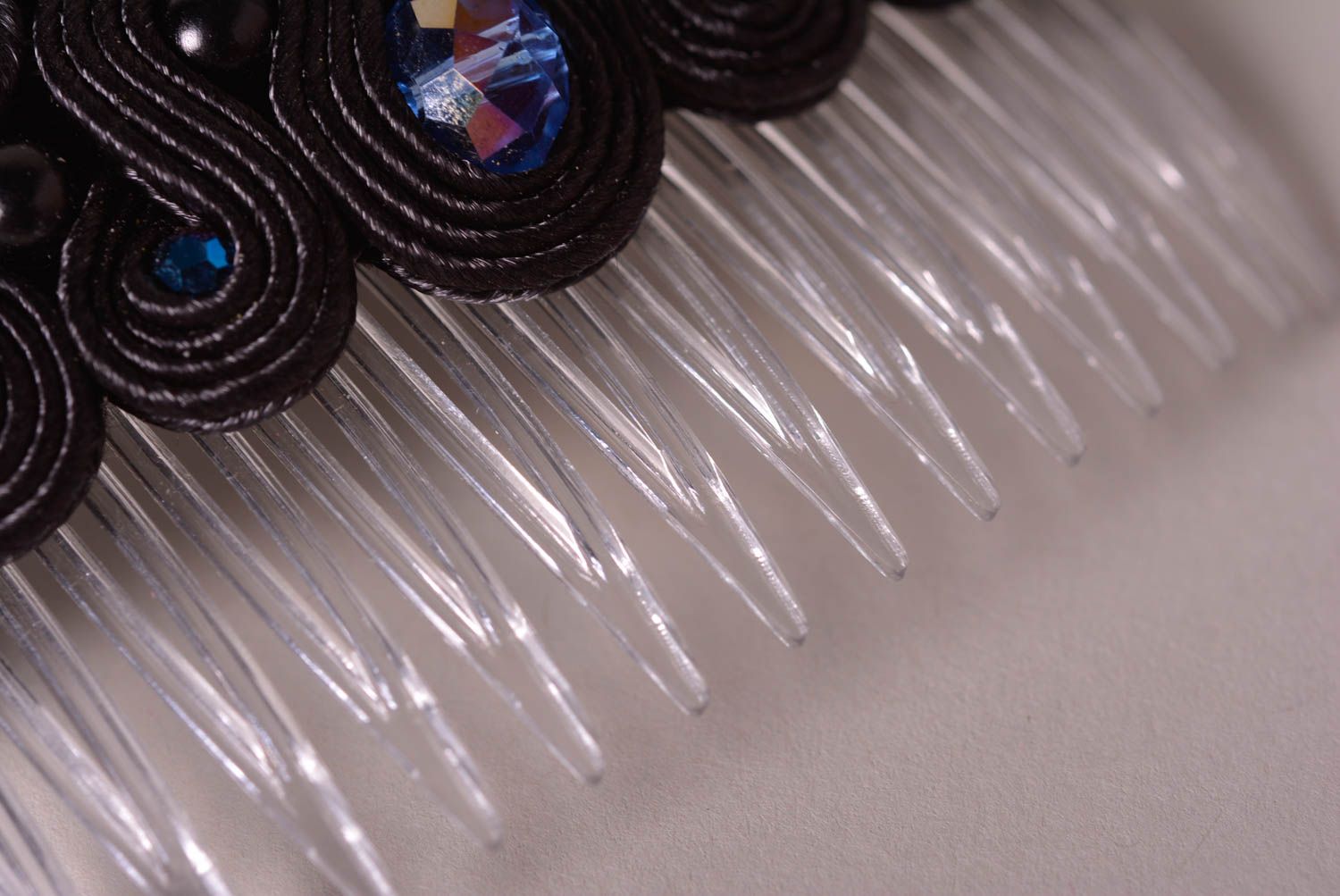 Peineta artesanal negra con cristal adorno para el pelo accesorio para peinados foto 3