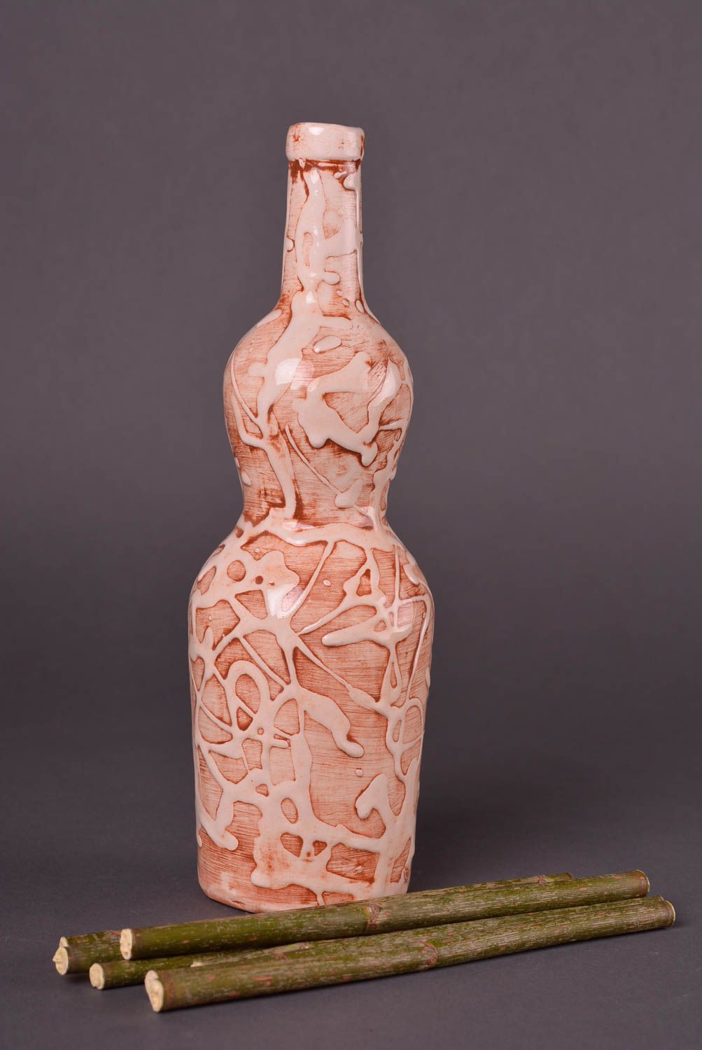 Посуда ручной работы глиняная бутылка 700 мл керамическая бутылка бежевая фото 3