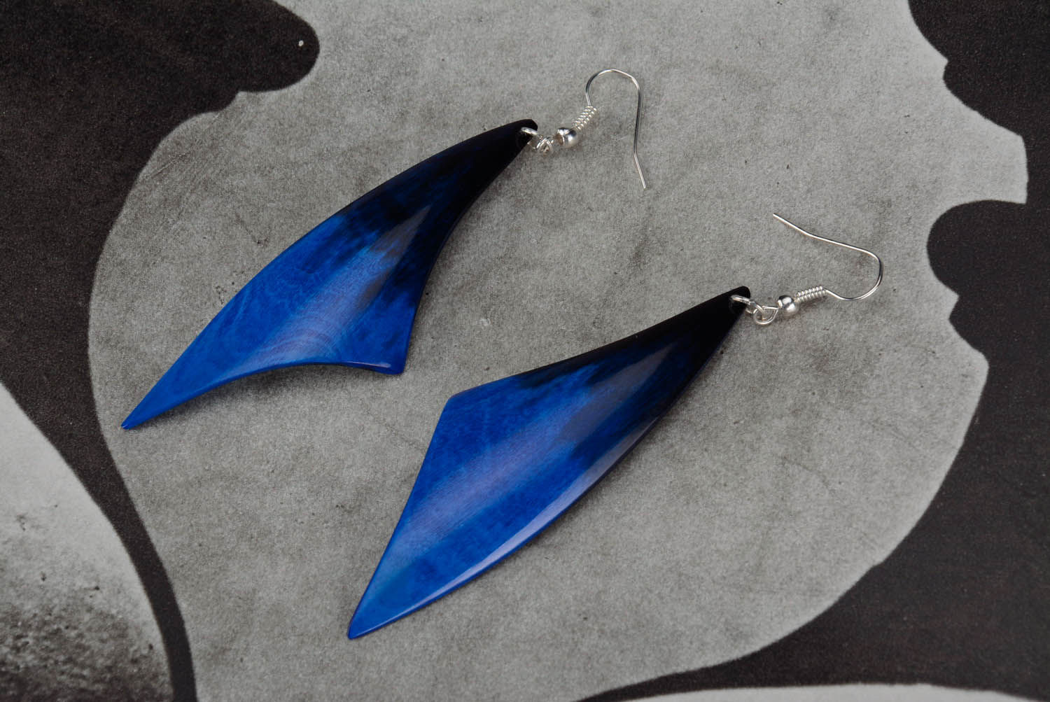 Long earrings feathers made of cow horn photo 2