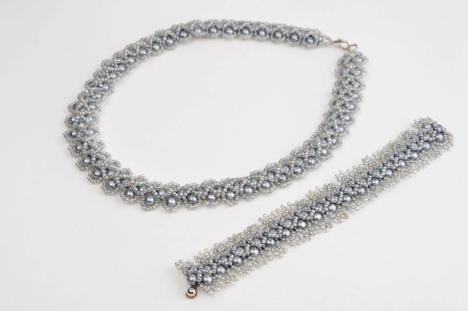 Beautiful handmade necklace designer beaded bracelet stylish unusual jewelry photo 2