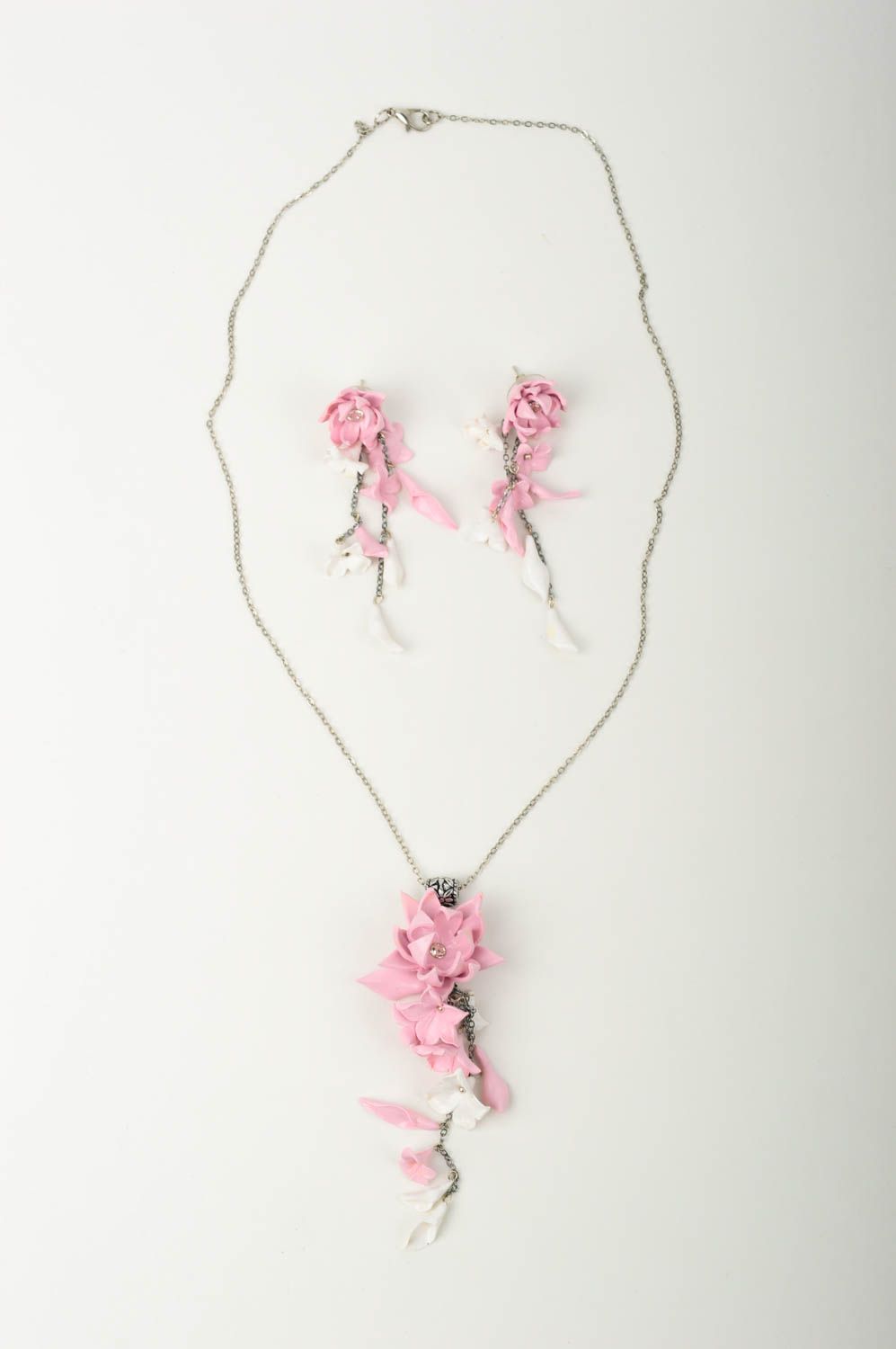 Длинные серьги кулон на шею ручной работы украшения из полимерной глины цветы фото 1