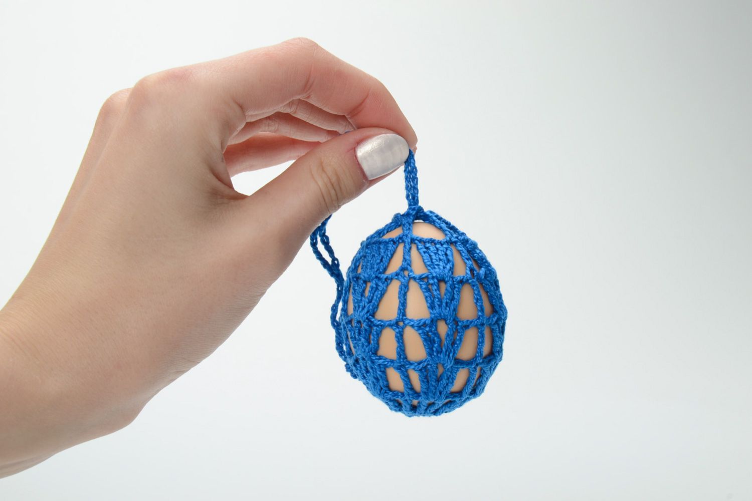 Blaues handgemachtes umhäkeltes Osterei aus Kunststoff für Ostern Dekor  foto 5